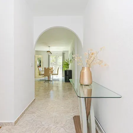 Presidential Villamartin Plaza Av Brisas 67 Apartamento
